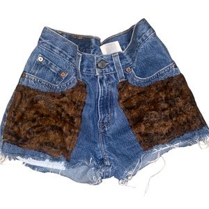 Vtg Sz 3 Levi’s Furst Of A Kind Upcycled Denim Shorts Faux Fur Patchwork 24”